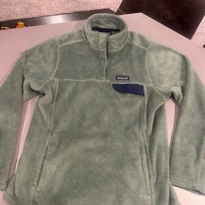 Patagonia Sage Green Fleece Jacket